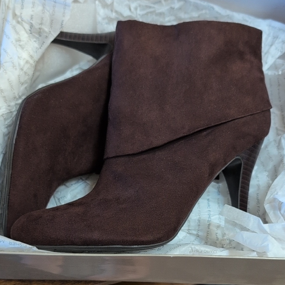 NWOT - Marc Fisher Brown Suede Ankle Boots